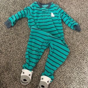 Carter’s 12 month fleece pajamas